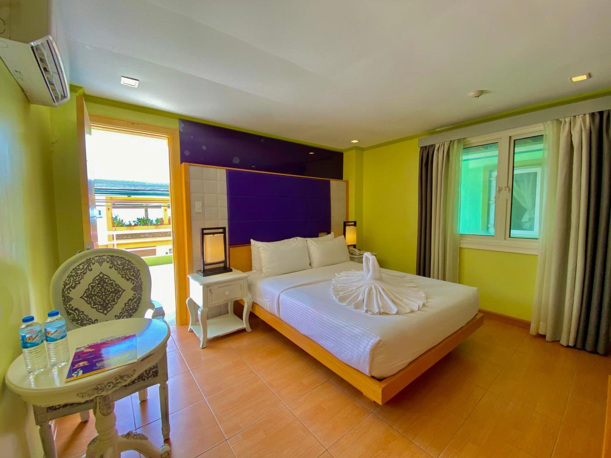 Shore Time Hotel Boracay Balabag  Exteriör bild