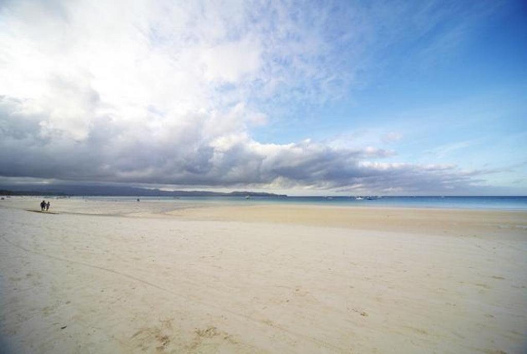 Shore Time Hotel Boracay Balabag  Exteriör bild