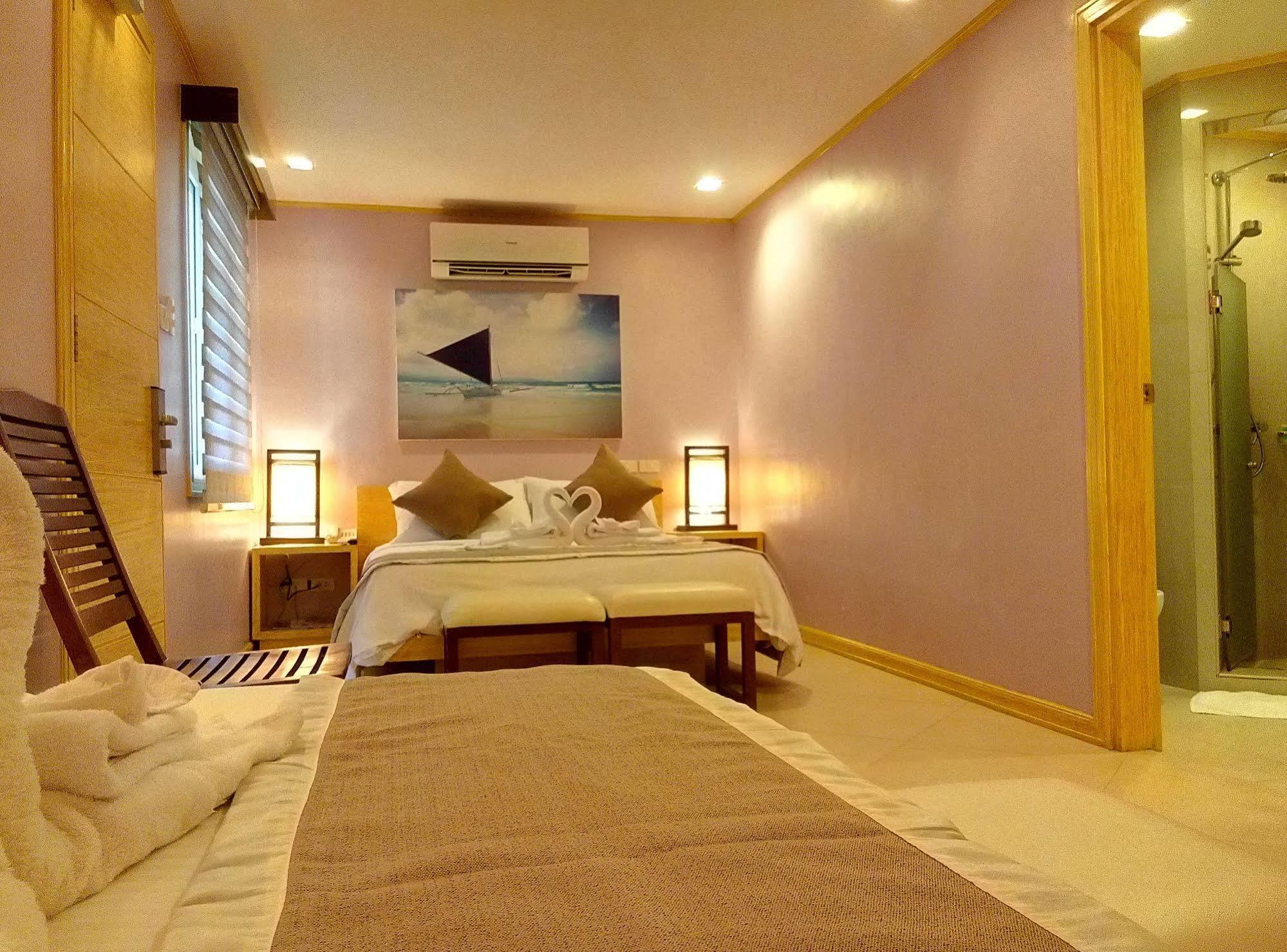 Shore Time Hotel Boracay Balabag  Exteriör bild