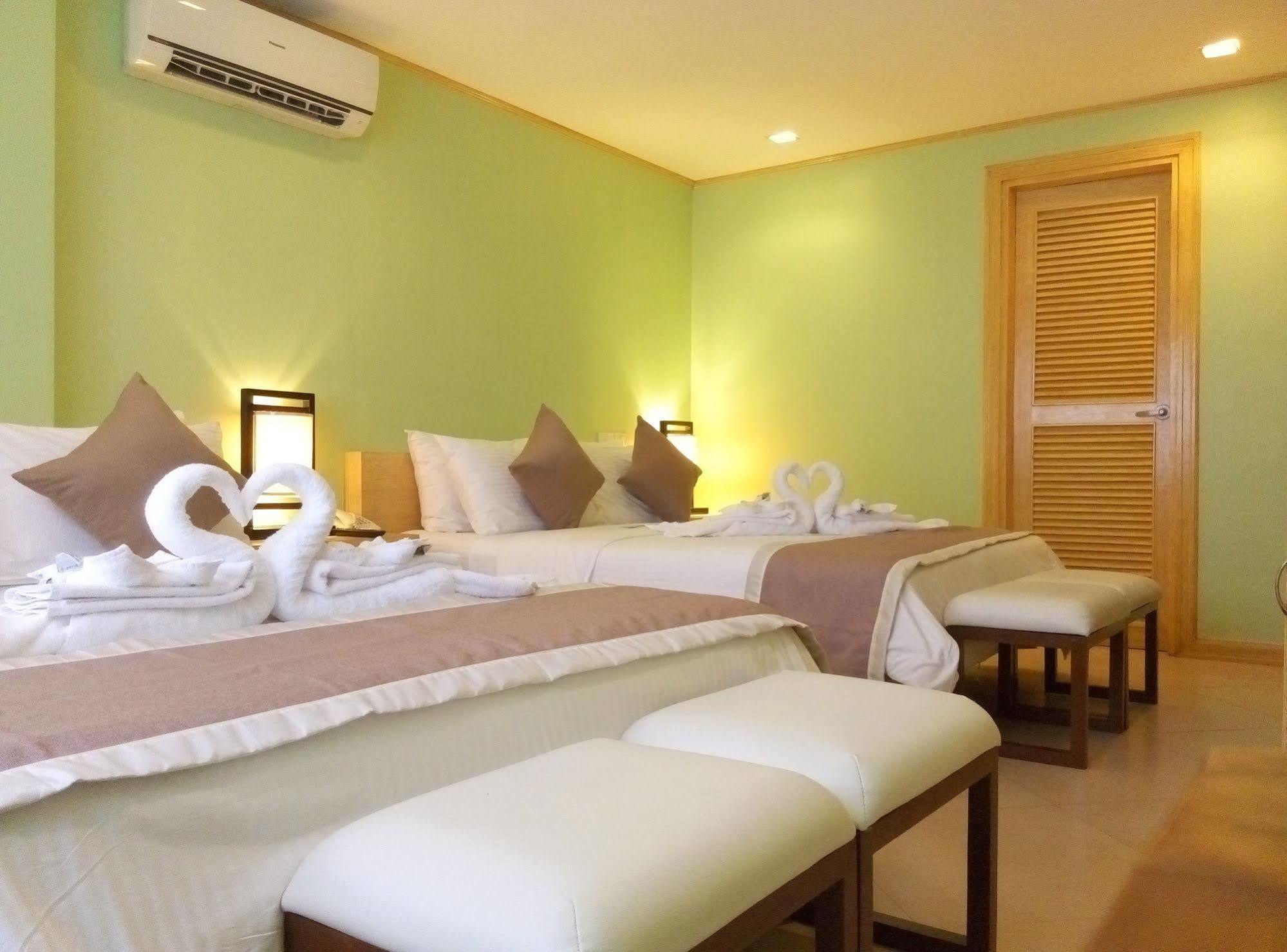 Shore Time Hotel Boracay Balabag  Exteriör bild